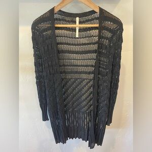 New Childress Black Open-Knit crochet duster/cardigan size M